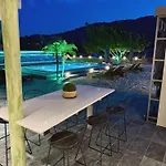 Casa Loma 2 Petaloudes