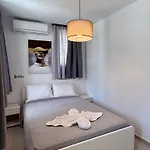 Casa Loma 2 Vilă Petaloudes